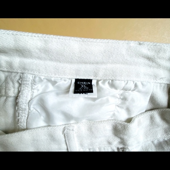 Shein Denims Shorts White XL - Picture 3 of 3